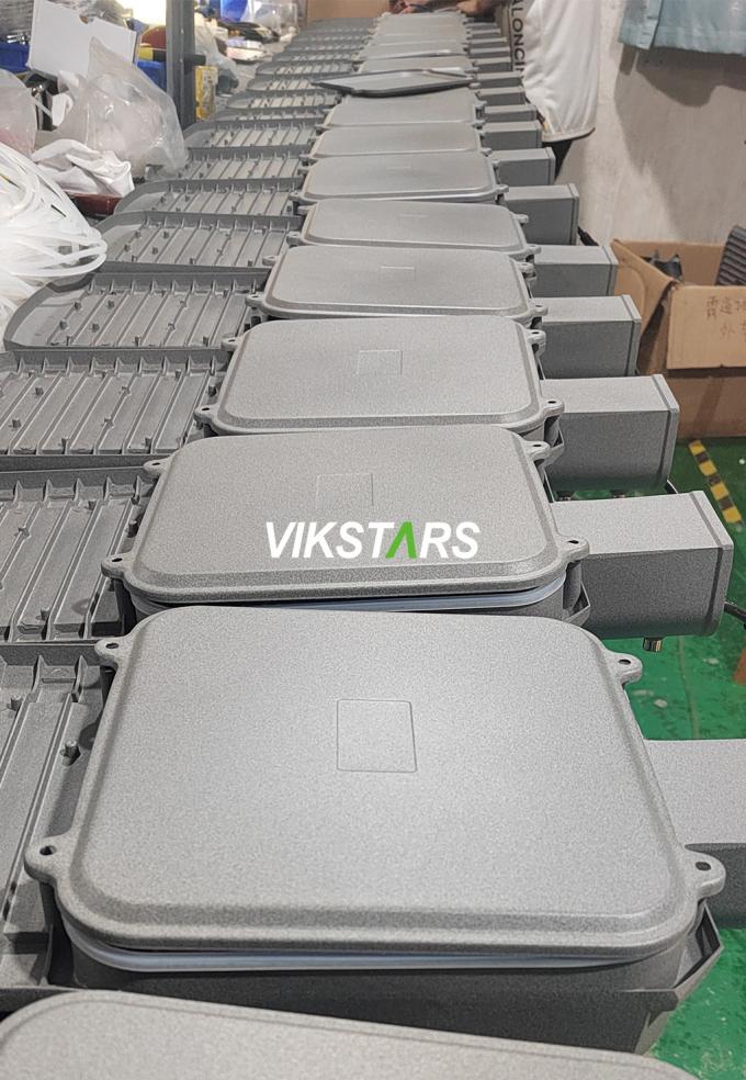 500W 600W 800W Yüksek Kaliteli Proje Lambaları Güneş Sokak Işığı Yard Villaları Köy 23