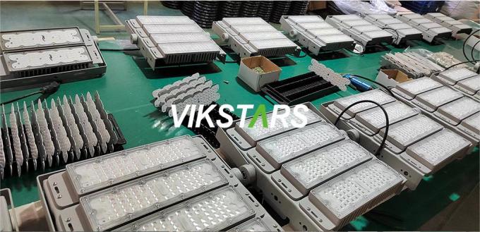 50W 100W 150W 200W 250W 300W Modül Yüksek Mast Sel Fenerleri Dışarıdaki Futbol Alanı Işıklandırması 18