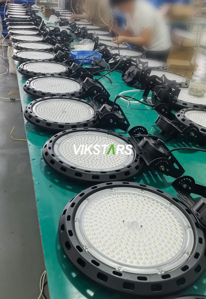 150lm/w UFO Yüksek Körfez Işıkları Döşeme dökümlü Alüminyum Konutlu 5 Yıllık Garanti EMC LED'ler 14