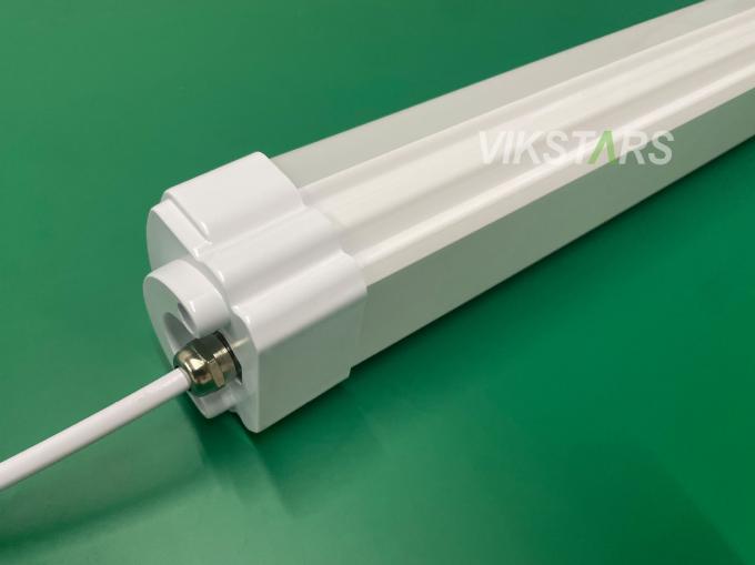 36W LED Doğrusal Işıklar Endüstriyel Işık Fabrikası Park Alanı için Üç Kanıtlı Tüp 4