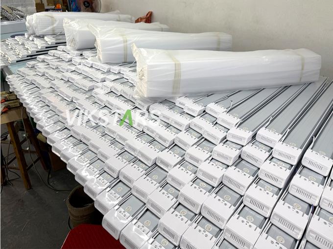 En iyi fiyat 18W 28W 36W LED Temizlik Lampuları İçerideki Süpermarket Hastane Ofisi Doğrusal Işıklar 16