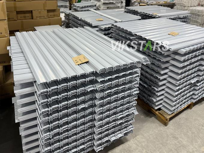 En iyi fiyat 18W 28W 36W LED Temizlik Lampuları İçerideki Süpermarket Hastane Ofisi Doğrusal Işıklar 18