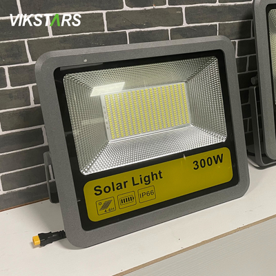 satın al Toptan Fiyat 200W 300W Led Solar Flood Light with Die-Casting Aluminum for Garden Parking Lot Outdoor Led Flood Lamp Bağcılık Otoparkı için Altın dökme ile LED Güneş Fırtınası çevrimiçi üretim