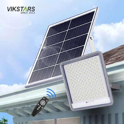 satın al Alüminyum Güneş Fırtınaları 100w 200w 300w 400w Yard Köyleri Depo için IP66 Su geçirmez çevrimiçi üretim