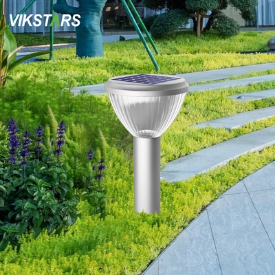 IP65 Su geçirmez Güneş enerjisiyle çalışan bahçe çim sütunu lambaları Dışarıdaki güneş lambaları
